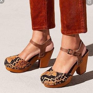 Matisse leopard print clogs